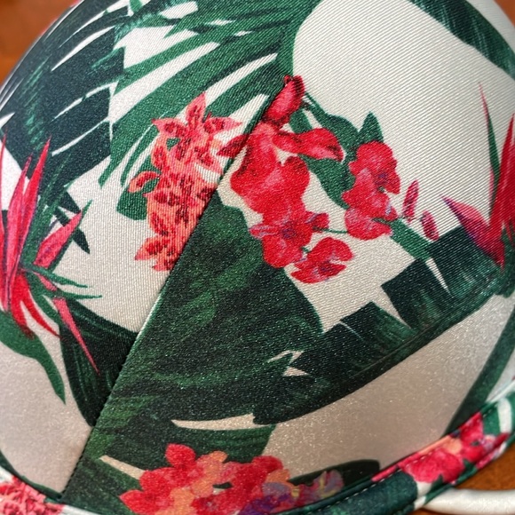 Victoria's Secret Bombshell Push-Up Bikini 34DD & Large Side-Tie Cheeky Bottom - Picture 15 of 16